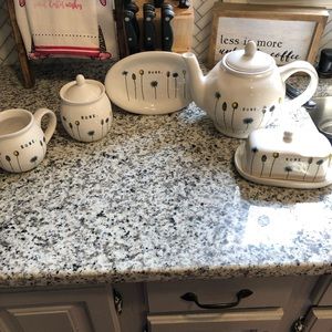 Rae Dunn homeline collection